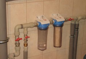 Установка проточного фильтра для воды в Михайловске