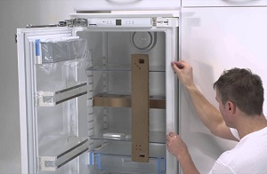 Установка встраиваемого холодильника в Михайловске